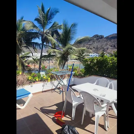 First Line Luxury Apartamento *